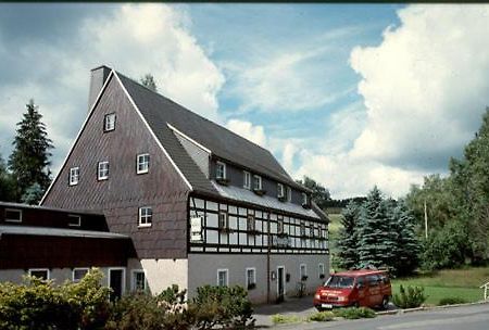 Gaststaette & Pension Alte Muehle Dorfchemnitz Екстериор снимка